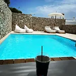 Milos Complex *