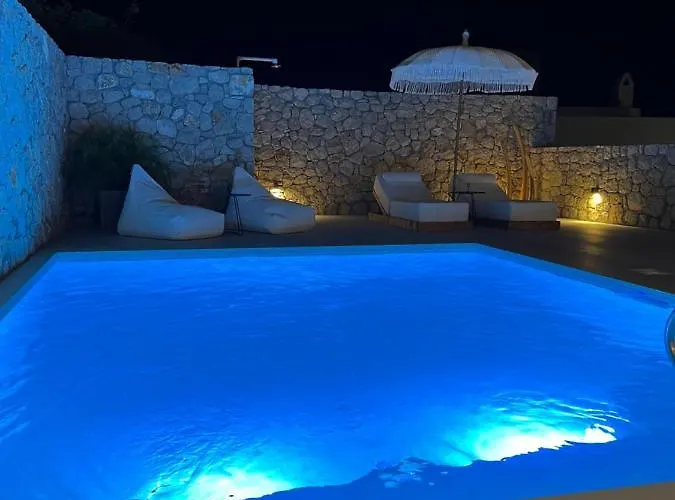 Milos Complex Holiday home