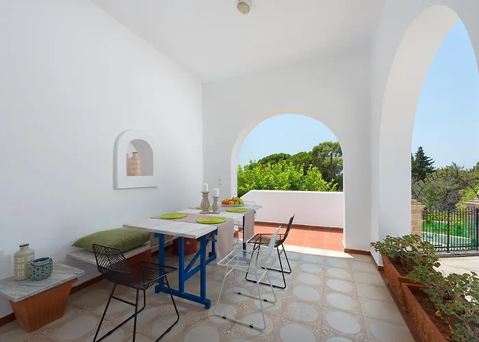 Milos Complex Holiday home *