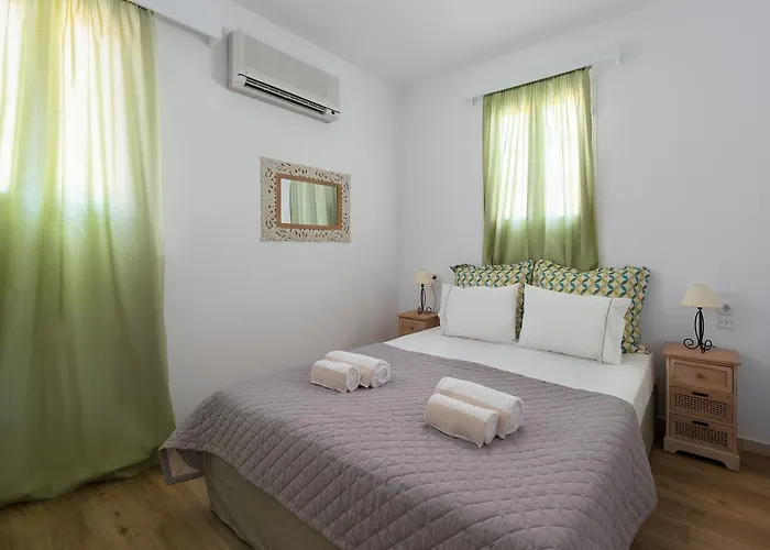 Milos Complex Holiday home *