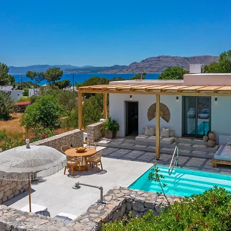 Milos Complex * Pefki