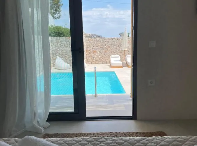 Milos Complex Hébergement de vacances Pefki